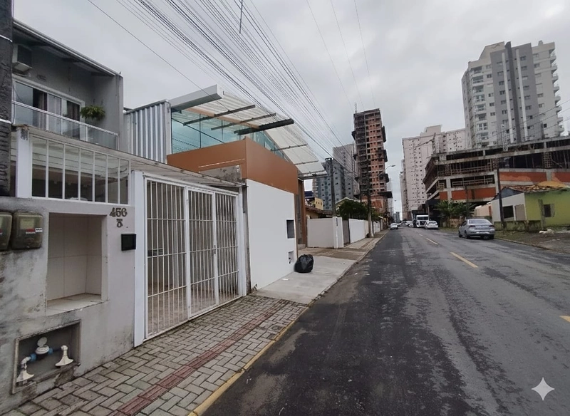 Sobrado Geminado à Venda – Morretes, Itapema: 2ª foto da galeria de imagens do imóvel