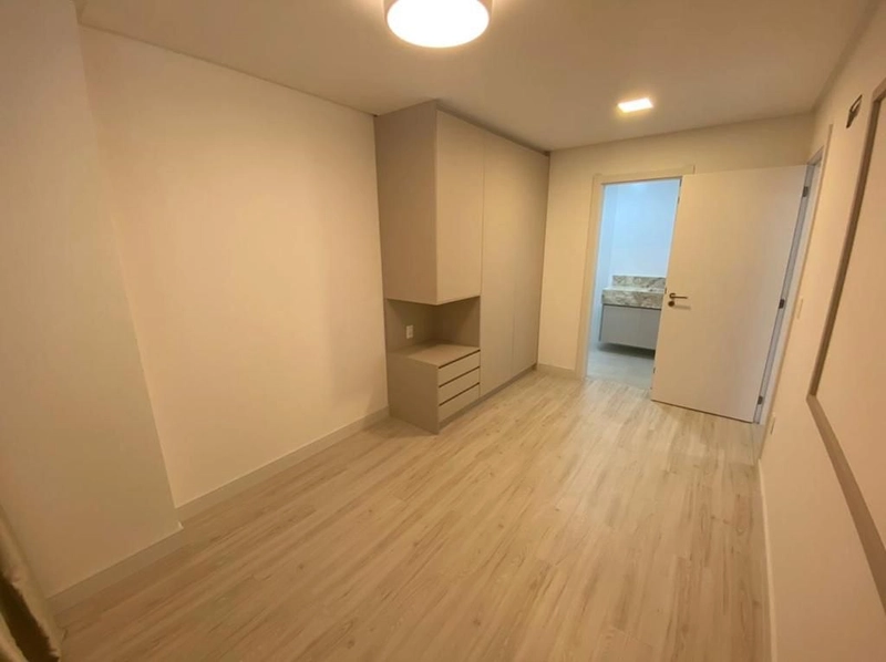 Apartamento com  2 dormitórios 1 suíte, semi - mobiliado.: 16ª foto da galeria de imagens do imóvel