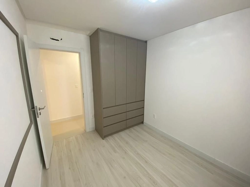 Apartamento com  2 dormitórios 1 suíte, semi - mobiliado.: 21ª foto da galeria de imagens do imóvel