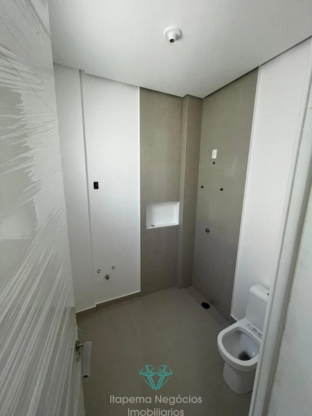 Apartamento Frente Mar, 5 Suítes 6 Vagas.: 11ª foto da galeria de imagens do imóvel