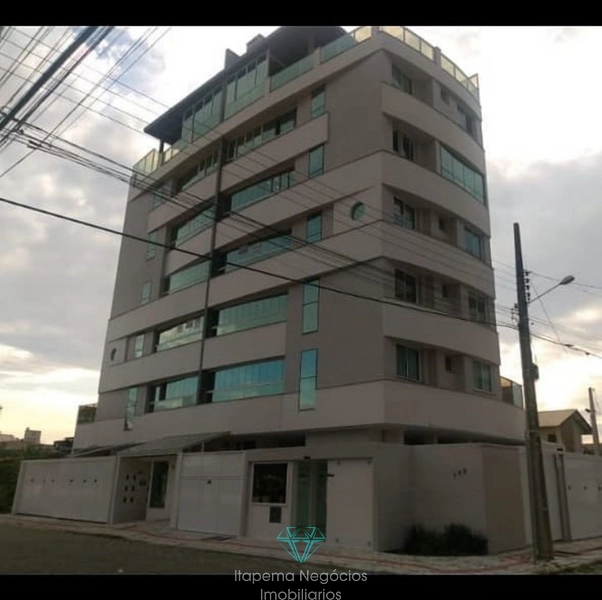 Apartamento 2 Dormitórios, sendo 1 Suítes - Pereque: 2ª foto da galeria de imagens do imóvel