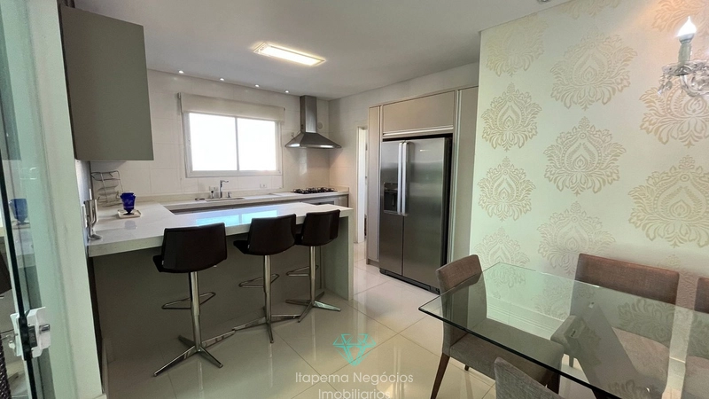 Apartamento Mobiliado com 04 - Dormitórios - 04 - Suítes: 4ª foto da galeria de imagens do imóvel