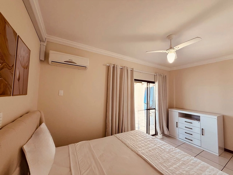 REALIZE UM SONHO! Apartamento Duplex na cobertura frente mar no bairro Meia Praia- Itapema SC: 25ª foto da galeria de imagens do imóvel
