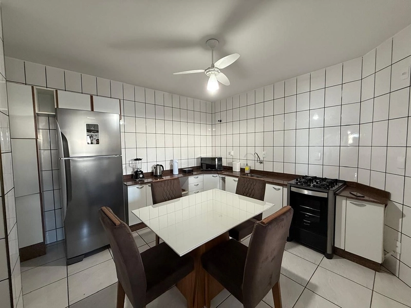 REALIZE UM SONHO! Apartamento Duplex na cobertura frente mar no bairro Meia Praia- Itapema SC: 38ª foto da galeria de imagens do imóvel