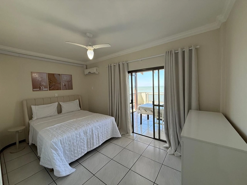 REALIZE UM SONHO! Apartamento Duplex na cobertura frente mar no bairro Meia Praia- Itapema SC: 26ª foto da galeria de imagens do imóvel