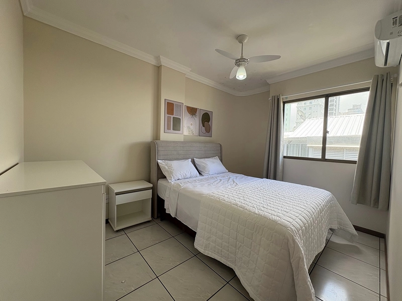 REALIZE UM SONHO! Apartamento Duplex na cobertura frente mar no bairro Meia Praia- Itapema SC: 8ª foto da galeria de imagens do imóvel