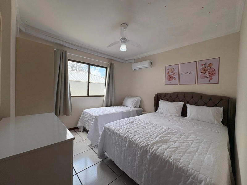 REALIZE UM SONHO! Apartamento Duplex na cobertura frente mar no bairro Meia Praia- Itapema SC: 6ª foto da galeria de imagens do imóvel