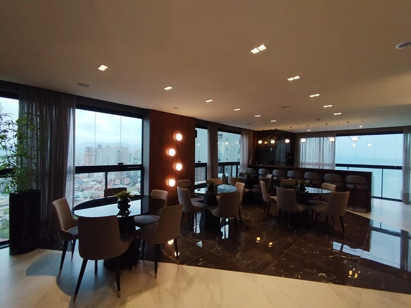 REALIZE UM SONHO! Belissima apartamento de alto padrão localizada no bairo Balneario Perequê com uma bela vista do mar: 10ª foto da galeria de imagens do imóvel