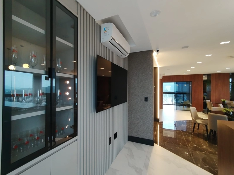 REALIZE UM SONHO! Belissima apartamento de alto padrão localizada no bairo Balneario Perequê com uma bela vista do mar: 13ª foto da galeria de imagens do imóvel