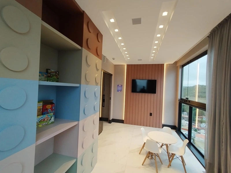 REALIZE UM SONHO! Belissima apartamento de alto padrão localizada no bairo Balneario Perequê com uma bela vista do mar: 17ª foto da galeria de imagens do imóvel