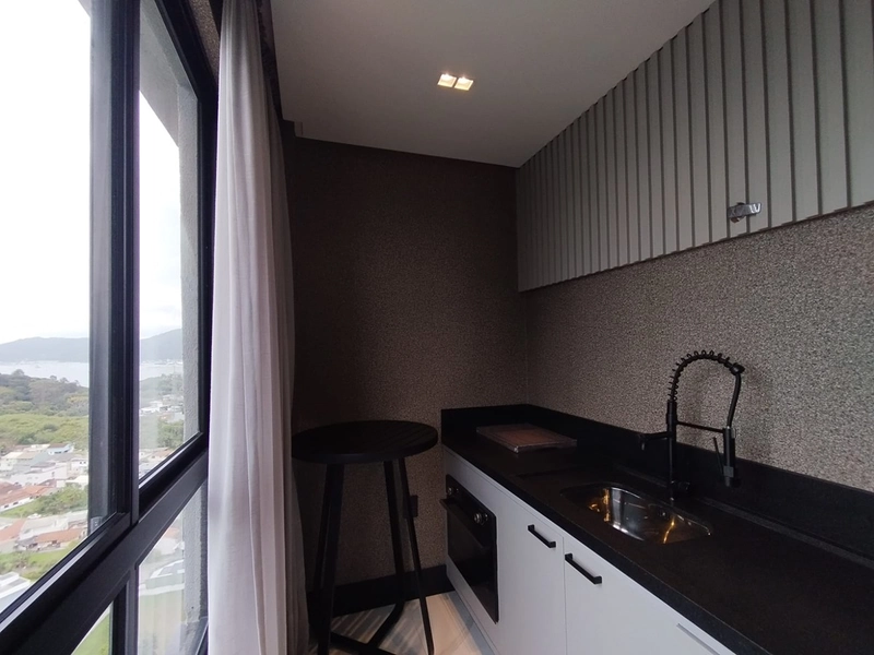 REALIZE UM SONHO! Belissima apartamento de alto padrão localizada no bairo Balneario Perequê com uma bela vista do mar: 16ª foto da galeria de imagens do imóvel