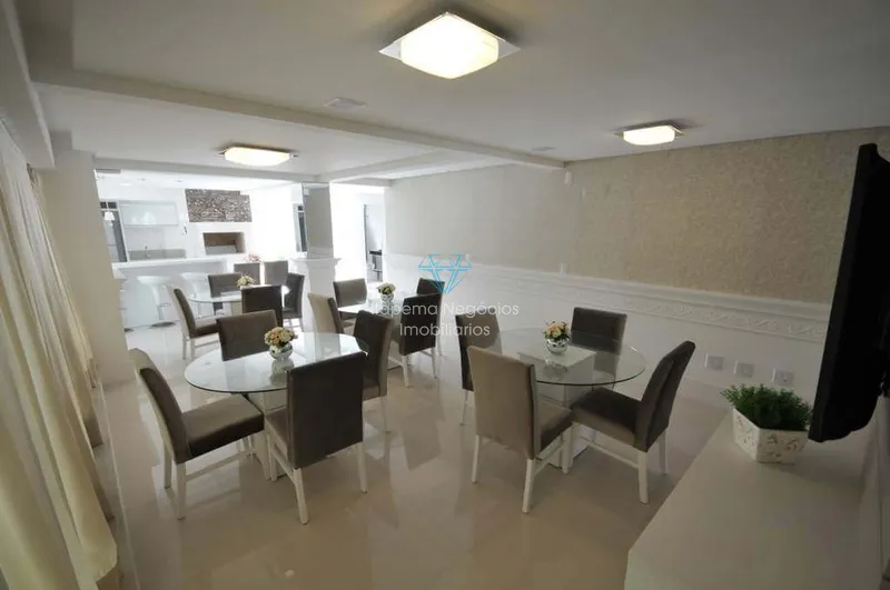 Apartamento com 04 Dormitórios - 05 Banheiros: 6ª foto da galeria de imagens do imóvel