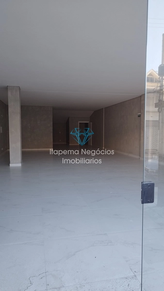 Sala Comercial em Perequê - Porto Belo: 1ª foto da galeria de imagens do imóvel