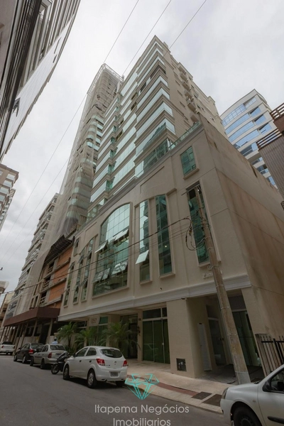 Balneário Camboriú - Centro 3 Suítes 2 vagas de garagem: 1ª foto da galeria de imagens do imóvel