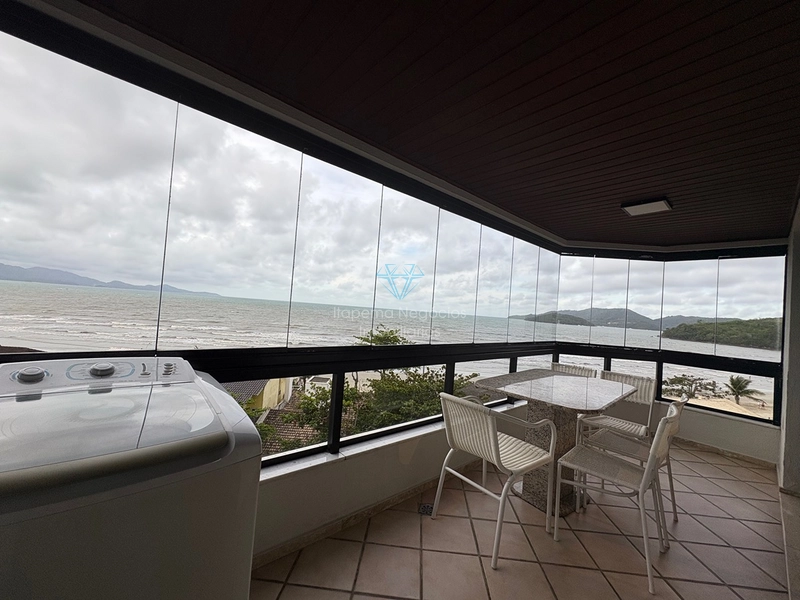 Apartamento bem localizado na avenida principal do bairro Perequê Porto Belo: 8ª foto da galeria de imagens do imóvel