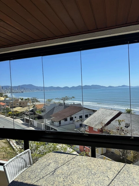 Apartamento bem localizado na avenida principal do bairro Perequê Porto Belo: 8ª foto da galeria de imagens do imóvel