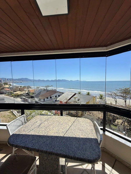 Apartamento bem localizado na avenida principal do bairro Perequê Porto Belo: 6ª foto da galeria de imagens do imóvel