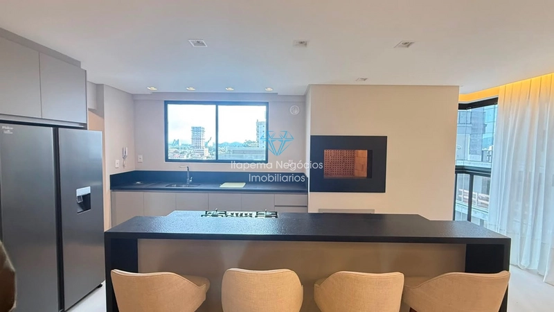Apartamento 3 Dormitórios Sendo 3 Suítes . Quadra mar, Meia Praia.: 4ª foto da galeria de imagens do imóvel