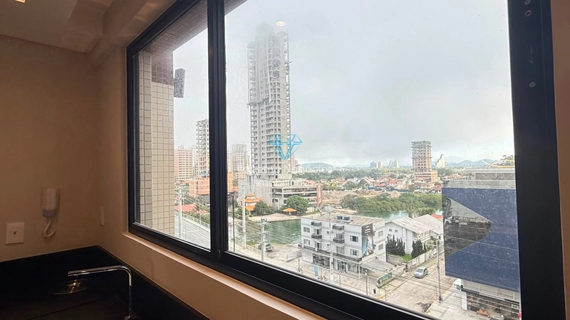 Apartamento 3 Dormitórios Sendo 3 Suítes . Quadra mar, Meia Praia.: 8ª foto da galeria de imagens do imóvel