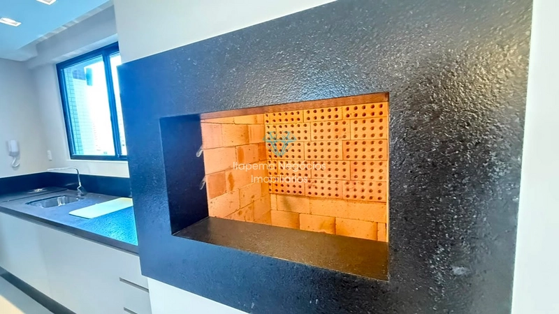 Apartamento 3 Dormitórios Sendo 3 Suítes . Quadra mar, Meia Praia.: 5ª foto da galeria de imagens do imóvel