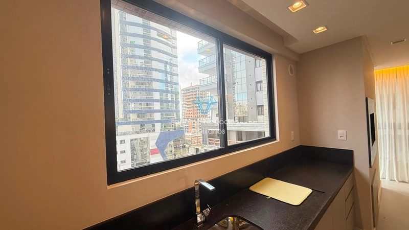 Apartamento 3 Dormitórios Sendo 3 Suítes . Quadra mar, Meia Praia.: 7ª foto da galeria de imagens do imóvel