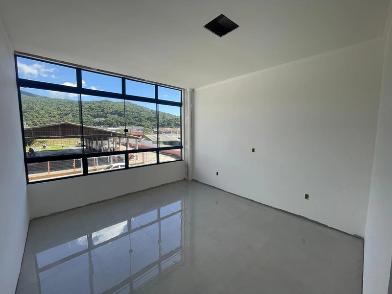 SOBRADO À VENDA – MORRETES: 3ª foto da galeria de imagens do imóvel