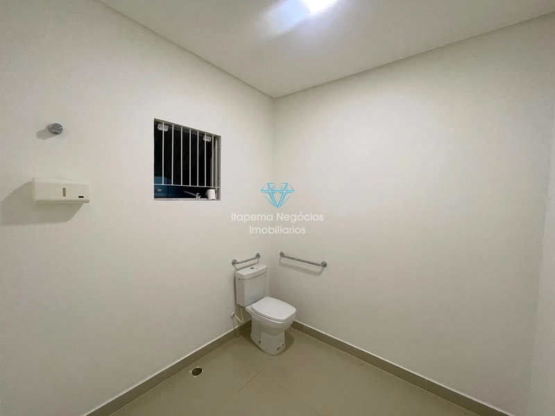 Sala comercial para alugar na, Meia Praia, Itapema.: 4ª foto da galeria de imagens do imóvel