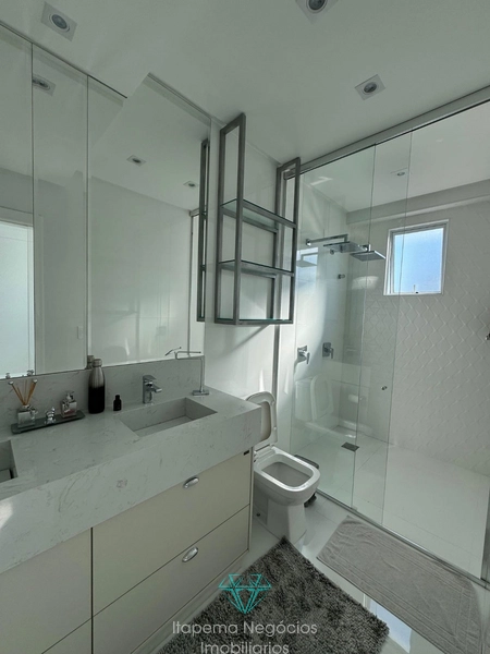 APARTAMENTO EM MEIA PRAIA ITAPEMA - 4 SUÍTES, 5 VAGAS - MOBILIADO.: 17ª foto da galeria de imagens do imóvel