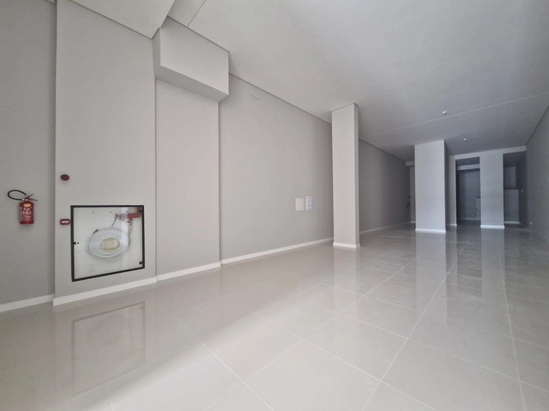 Sala Comercial para Locação no Centro de Itapema: 4ª foto da galeria de imagens do imóvel