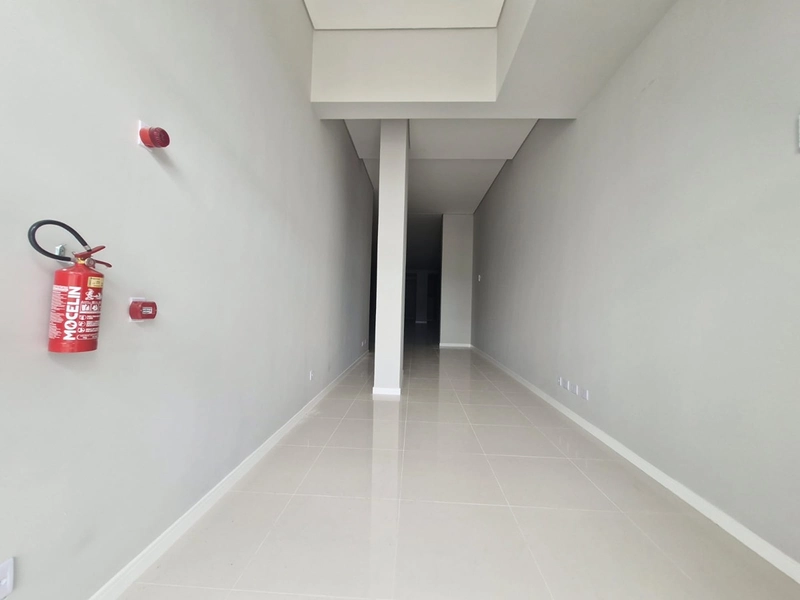 Sala Comercial para Locação no Centro de Itapema: 5ª foto da galeria de imagens do imóvel