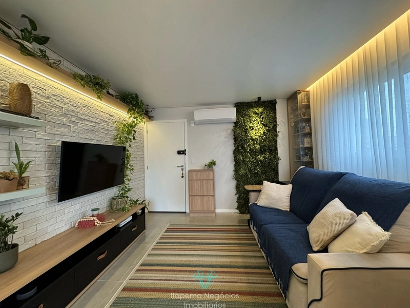 Apartamento mobiliado e equipado, 1 suíte+1 demi-suíte, a 450m do Mar.: 3ª foto da galeria de imagens do imóvel