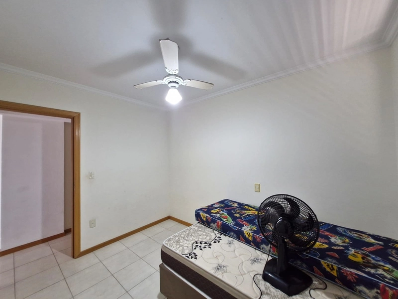 Conforto e exclusividade de frente para o mar em Meia Praia: 19ª foto da galeria de imagens do imóvel