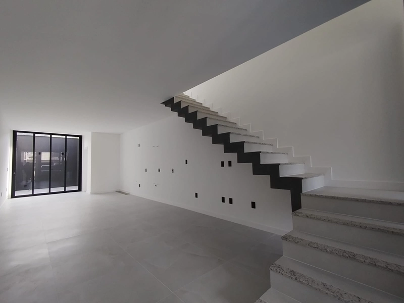 SOBRADO À VENDA NO BAIRRO MORRETES – CONFORTO, MODERNIDADE E EXCELENTE LOCALIZAÇÃO: 3ª foto da galeria de imagens do imóvel