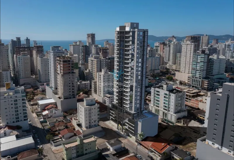 Ótima localização, 03 Suítes, 03 Vagas. Meia Praia: 6ª foto da galeria de imagens do imóvel