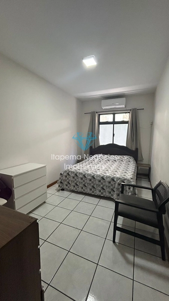 3 Dormitórios Sendo 1 Suíte    Meia Praia - Itapema / SC: 12ª foto da galeria de imagens do imóvel