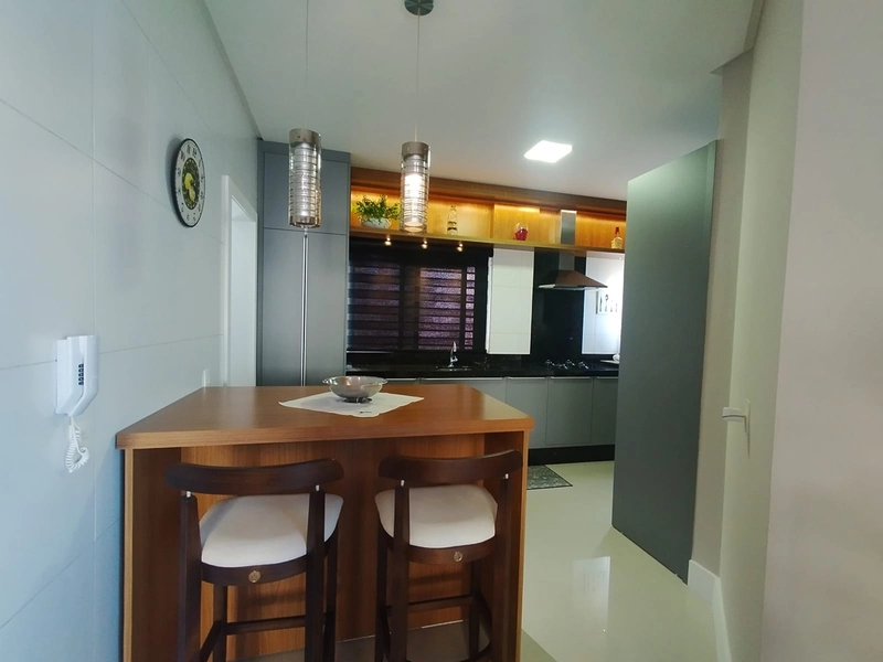 Apartamento mobiliado com vista para o mar localizado no Centro de Itapema: 6ª foto da galeria de imagens do imóvel