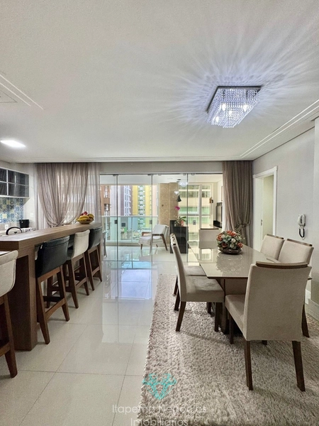 Apartamento à venda em Itapema com 3 suíte e 3 vagas.: 2ª foto da galeria de imagens do imóvel