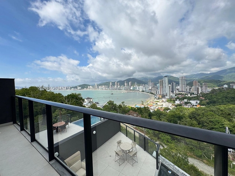 Mansão à Venda – Canto da Praia | Itapema: 6ª foto da galeria de imagens do imóvel