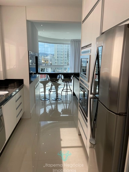 Apartamento à venda, quadra mar, 4 suítes - Meia Praia, Itapema/SC: 8ª foto da galeria de imagens do imóvel