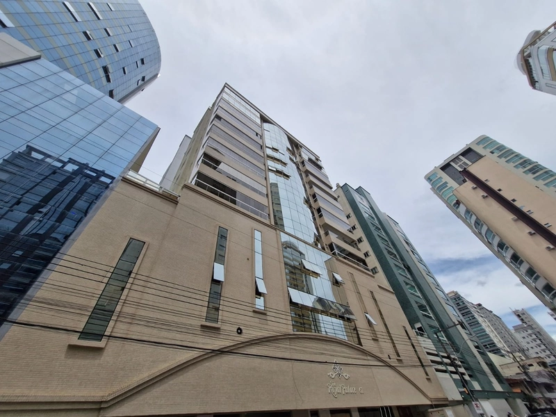 Apartamento em Meia Praia – 164m² privativos – 3 Suítes – Mobiliado – Área de Lazer Completa: 34ª foto da galeria de imagens do imóvel