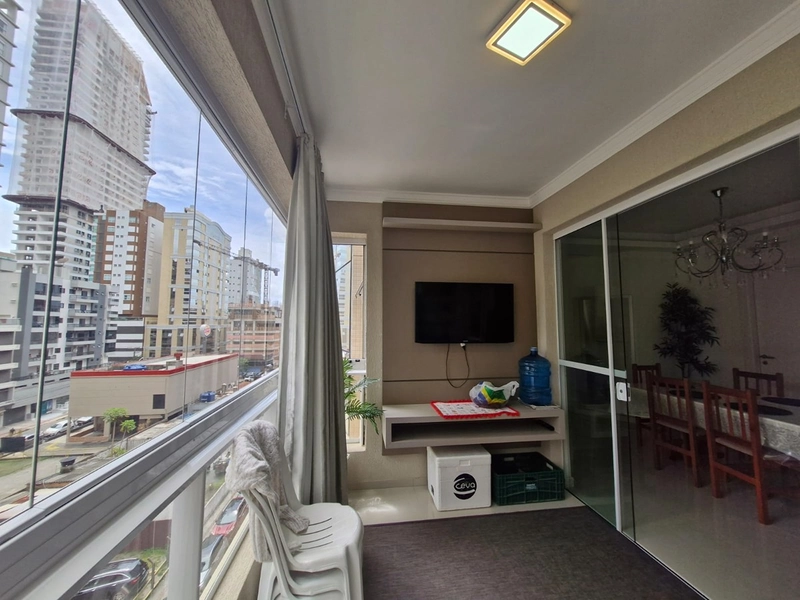 Apartamento em Meia Praia – 164m² privativos – 3 Suítes – Mobiliado – Área de Lazer Completa: 1ª foto da galeria de imagens do imóvel