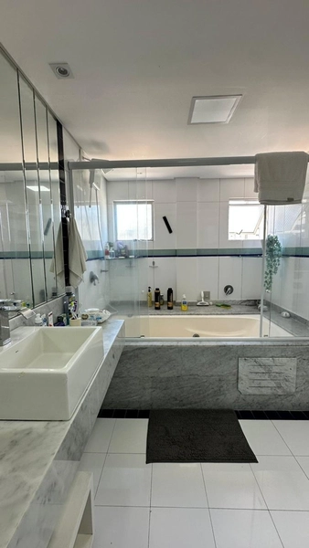 EXCLUSIVIDADE E SOFISTICAÇÃO EM CADA DETALHE: 16ª foto da galeria de imagens do imóvel