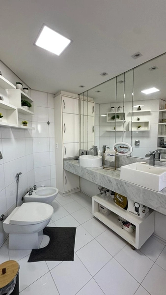 EXCLUSIVIDADE E SOFISTICAÇÃO EM CADA DETALHE: 13ª foto da galeria de imagens do imóvel