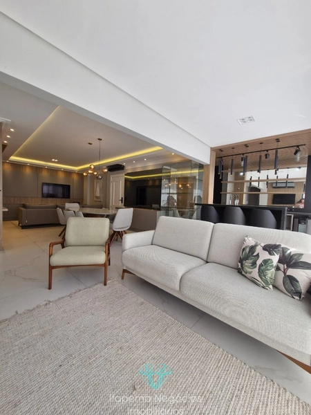 Apartamento 4 Suítes - Meia Praia: 30ª foto da galeria de imagens do imóvel