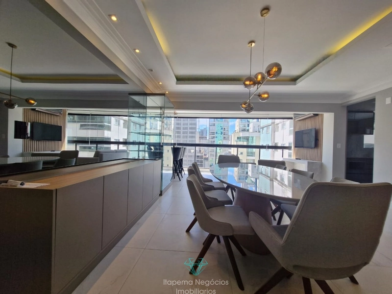Apartamento 4 Suítes - Meia Praia: 31ª foto da galeria de imagens do imóvel