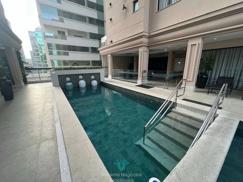 Apartamento 4 Suítes - Meia Praia: 7ª foto da galeria de imagens do imóvel