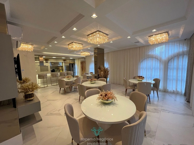 Apartamento 4 Suítes - Meia Praia: 12ª foto da galeria de imagens do imóvel