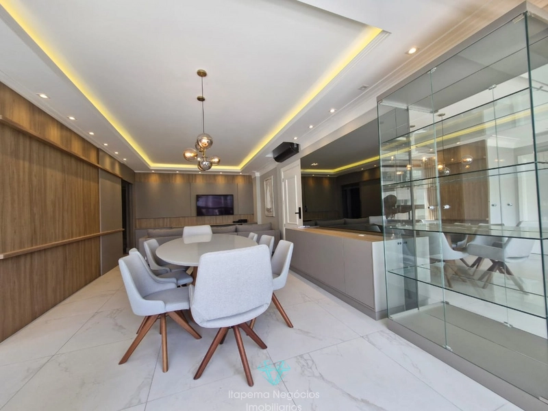Apartamento 4 Suítes - Meia Praia: 27ª foto da galeria de imagens do imóvel