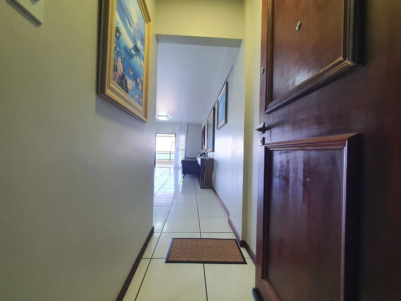 Apartamento frente mar: 2ª foto da galeria de imagens do imóvel
