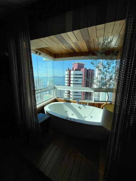 Balneário Camboriú 4 Suítes 3 Vagas: 27ª foto da galeria de imagens do imóvel